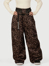 Urban Vibe Damen-Arbeitskleidungs-inspirierte, nietenverzierte, weite OG Baggy Schneehose