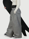 Urban Vibe Damen-Arbeitskleidungs-inspirierte, nietenverzierte, weite OG Baggy Schneehose