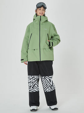 Damen-Thermojacke und Cargo-Schneehose von Mountain Breaker